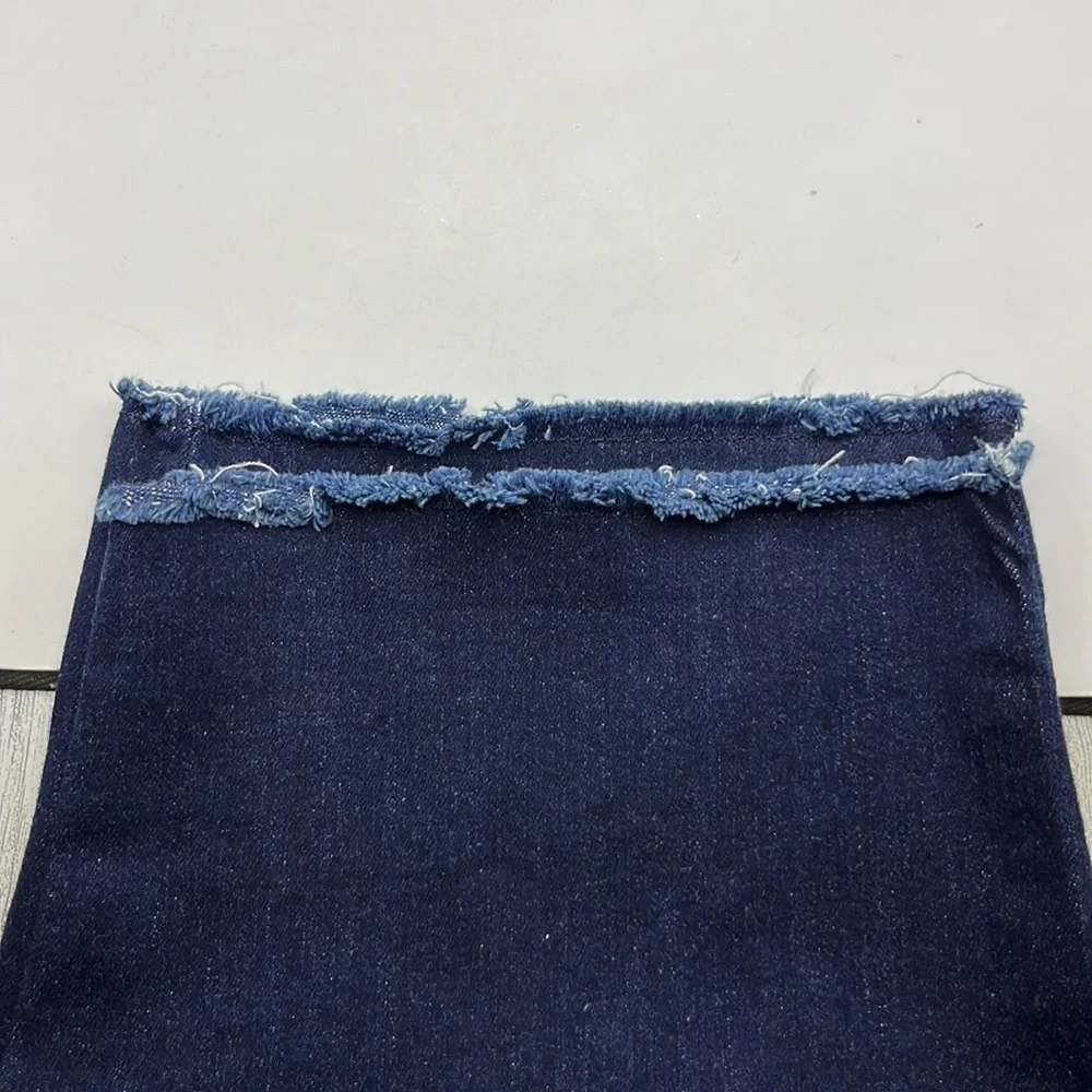NYDJ Briella Short Size 6-SOLD - Picture 13 of 16